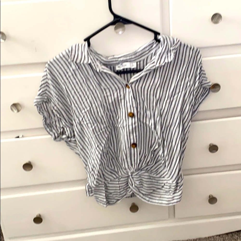 hollister top